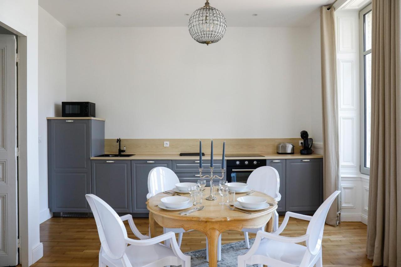 Residence L'Aristide Appartement Louison Auray Exterior photo